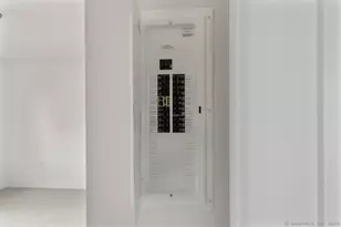 55 Sugar St, Newtown, CT 06470 - Photo 16