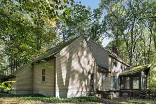 51 Charing Cross, Avon, CT 06001 - Photo 4