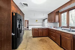 51 Charing Cross, Avon, CT 06001 - Photo 12