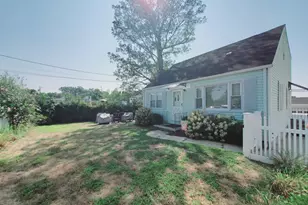 27 Winter St, Stamford, CT 06905 - Photo 1