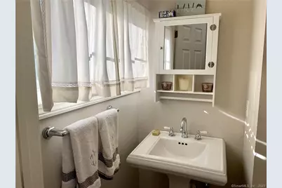 84 Kelsey Place, Madison, CT 06443 - Photo 10