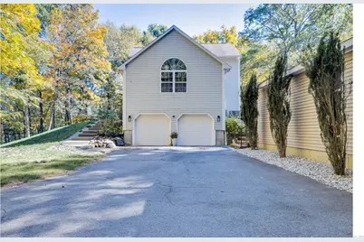 19 Thomas Drive, Tolland, CT 06084 - Photo 6