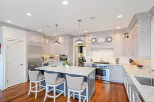 6A Rock Ridge Ct, New Fairfield, CT 06812 - Photo 4