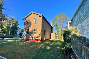 57 Austin St, New Haven, CT 06515 - Photo 2