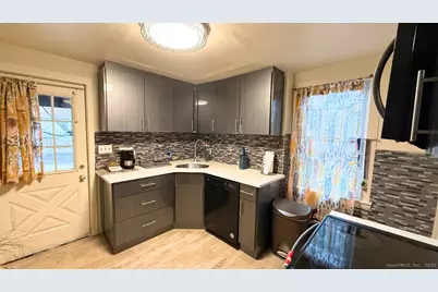 57 Austin Street, New Haven, CT 06515 - Photo 4