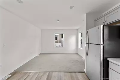 55 Sugar Street #10, Newtown, CT 06470 - Photo 6