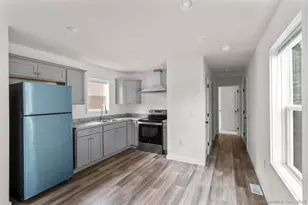 55 Sugar St, Newtown, CT 06470 - Photo 4