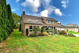 91 Angela Dr, East Haven, CT 06512 - Photo 2