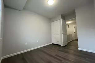 221 Cottonwood Rd, Newington, CT 06111 - Photo 12