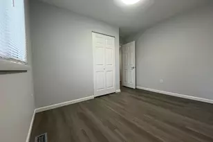 221 Cottonwood Rd, Newington, CT 06111 - Photo 14