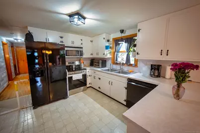 25 Maude Circle, Windsor, CT 06095 - Photo 14