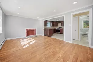 136 Wilson St, Hartford, CT 06106 - Photo 12