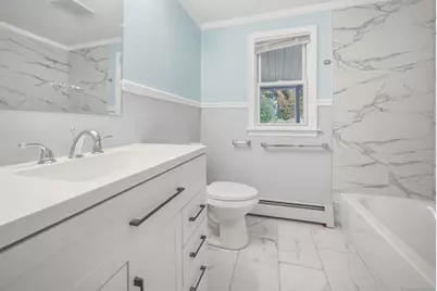 136 Wilson Street, Hartford, CT 06106 - Photo 14