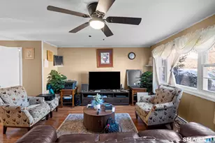 7 Barnstable Ln, Stamford, CT 06907 - Photo 8