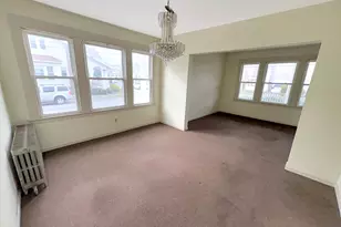 22 Helen St, Hamden, CT 06514 - Photo 8