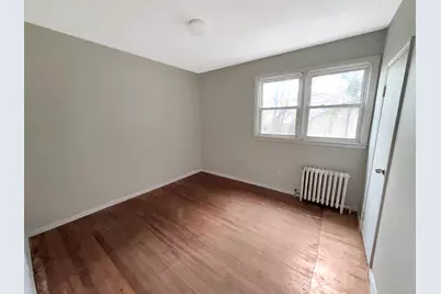 22 Helen Street, Hamden, CT 06514 - Photo 10