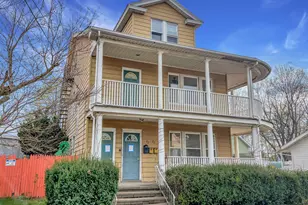 22 Helen St, Hamden, CT 06514 - Photo 2
