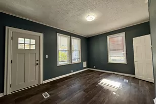 22 Hawthorne Ave, Derby, CT 06418 - Photo 6