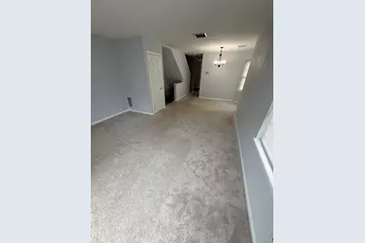 2612 North Avenue #E2, Bridgeport, CT 06604 - Photo 2