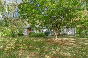 340 Moose Hill Rd, Monroe, CT 06468 - Photo 2