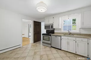 17 Riverside Dr, Vernon, CT 06066 - Photo 6