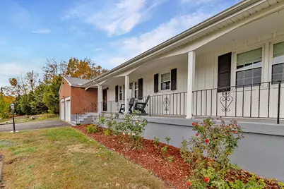 97 Longview Drive, Berlin, CT 06037 - Photo 2