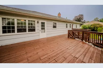 26 Oakleaf Drive, Waterbury, CT 06708 - Photo 8