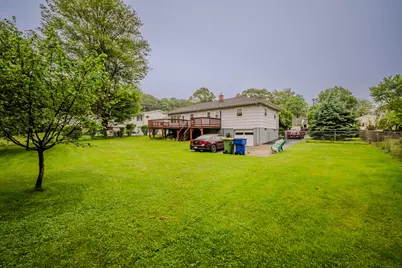 26 Oakleaf Drive, Waterbury, CT 06708 - Photo 6