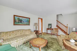 330 Oakwood St, Bridgeport, CT 06606 - Photo 8