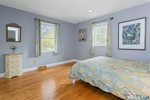 35 Hilltop Cir E, Milford, CT 06460 - Photo 22