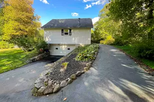 399 W Woods Rd, Hamden, CT 06518 - Photo 34