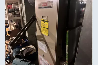 45 Huntington Avenue, New Haven, CT 06512 - Photo 18