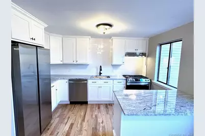 26 Conestoga Way #26, Glastonbury, CT 06033 - Photo 2