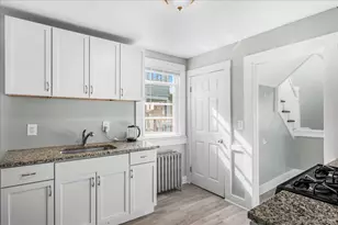 55 Raymond St, New London, CT 06320 - Photo 16