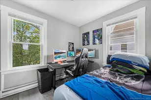 55 Raymond St, New London, CT 06320 - Photo 28