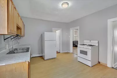 18 Union Street, New Britain, CT 06051 - Photo 14