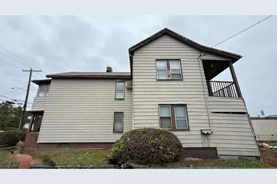 178 Island Brook Avenue, Bridgeport, CT 06606 - Photo 4