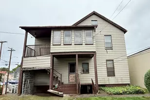 178 Island Brook Ave, Bridgeport, CT 06606 - Photo 6