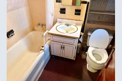 178 Island Brook Avenue, Bridgeport, CT 06606 - Photo 30