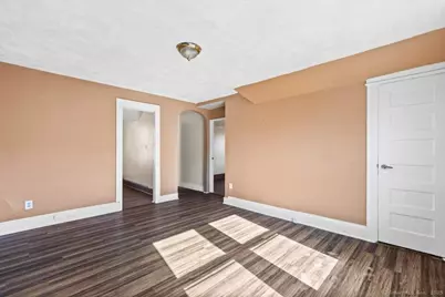 737 Laurel Avenue #3, Bridgeport, CT 06604 - Photo 6