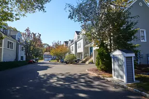 394 Anton Dr, Bridgeport, CT 06606 - Photo 2