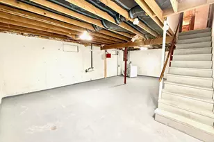 56 Smith St, East Lyme, CT 06357 - Photo 18