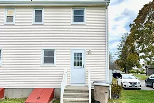 56 Smith St, East Lyme, CT 06357 - Photo 20