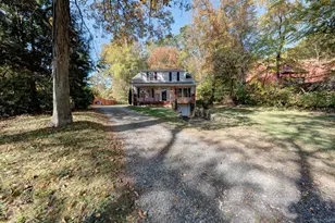 124 Potuccos Ring Rd, Wolcott, CT 06716 - Photo 36