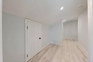 124 Potuccos Ring Rd, Wolcott, CT 06716 - Photo 28