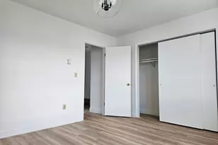 975 Meriden Rd, Waterbury, CT 06705 - Photo 26