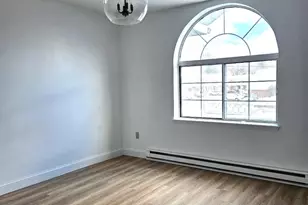 975 Meriden Rd, Waterbury, CT 06705 - Photo 16