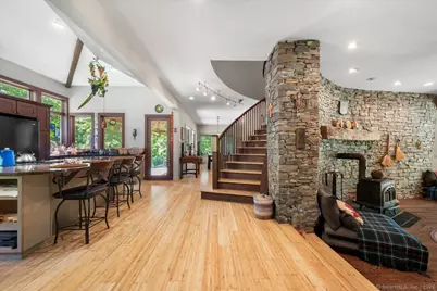 39 Hewitt Road, North Stonington, CT 06359 - Photo 2
