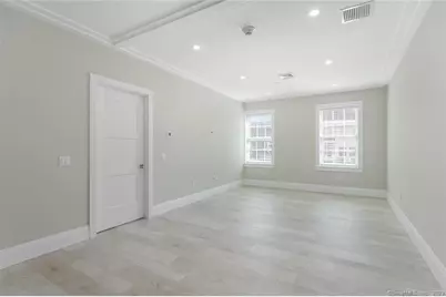 1990 Bronson Road #2, Fairfield, CT 06824 - Photo 8