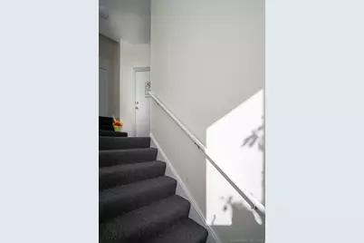 1410 Whitney Avenue #E2, Hamden, CT 06517 - Photo 4